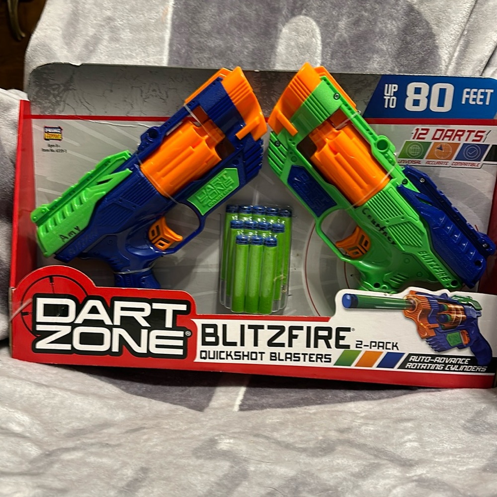 Set up dark guns